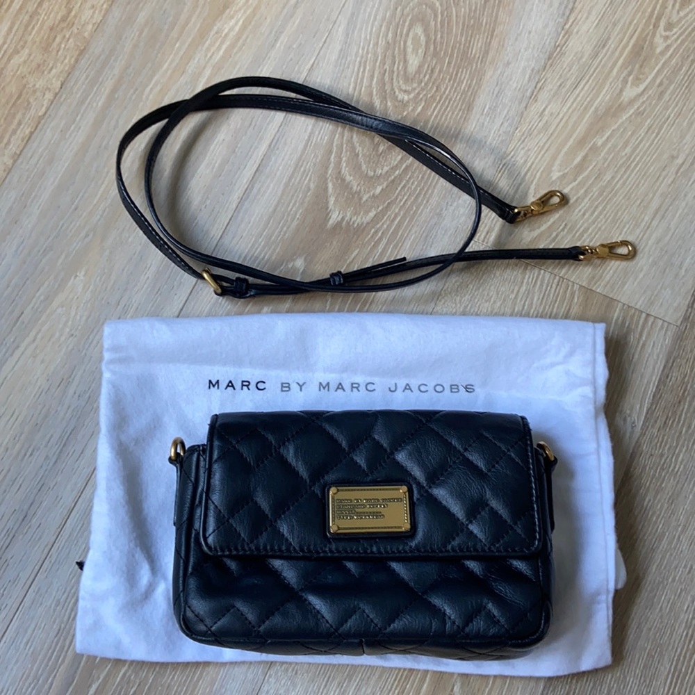 Marc by Marc Jacobs black leather cross body bag